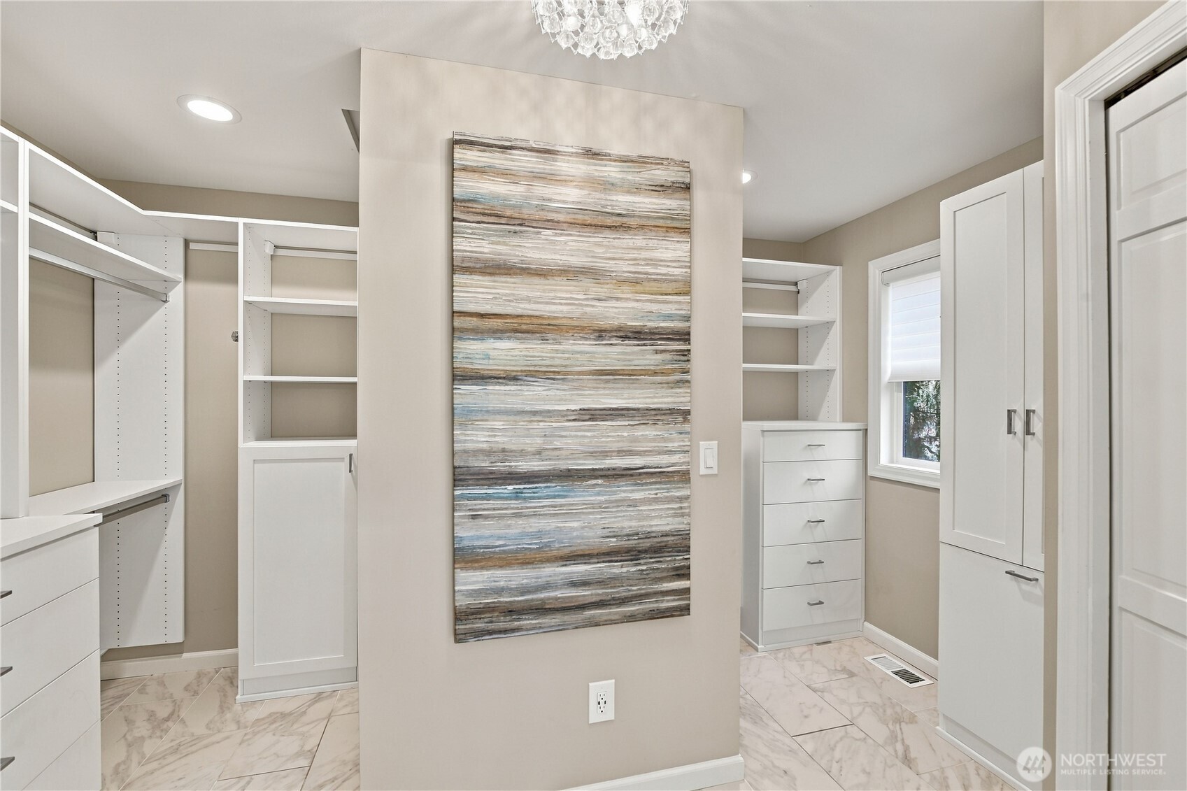 property viewer photo 22