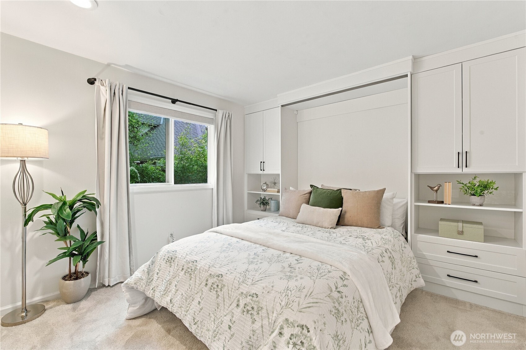 property viewer photo 27