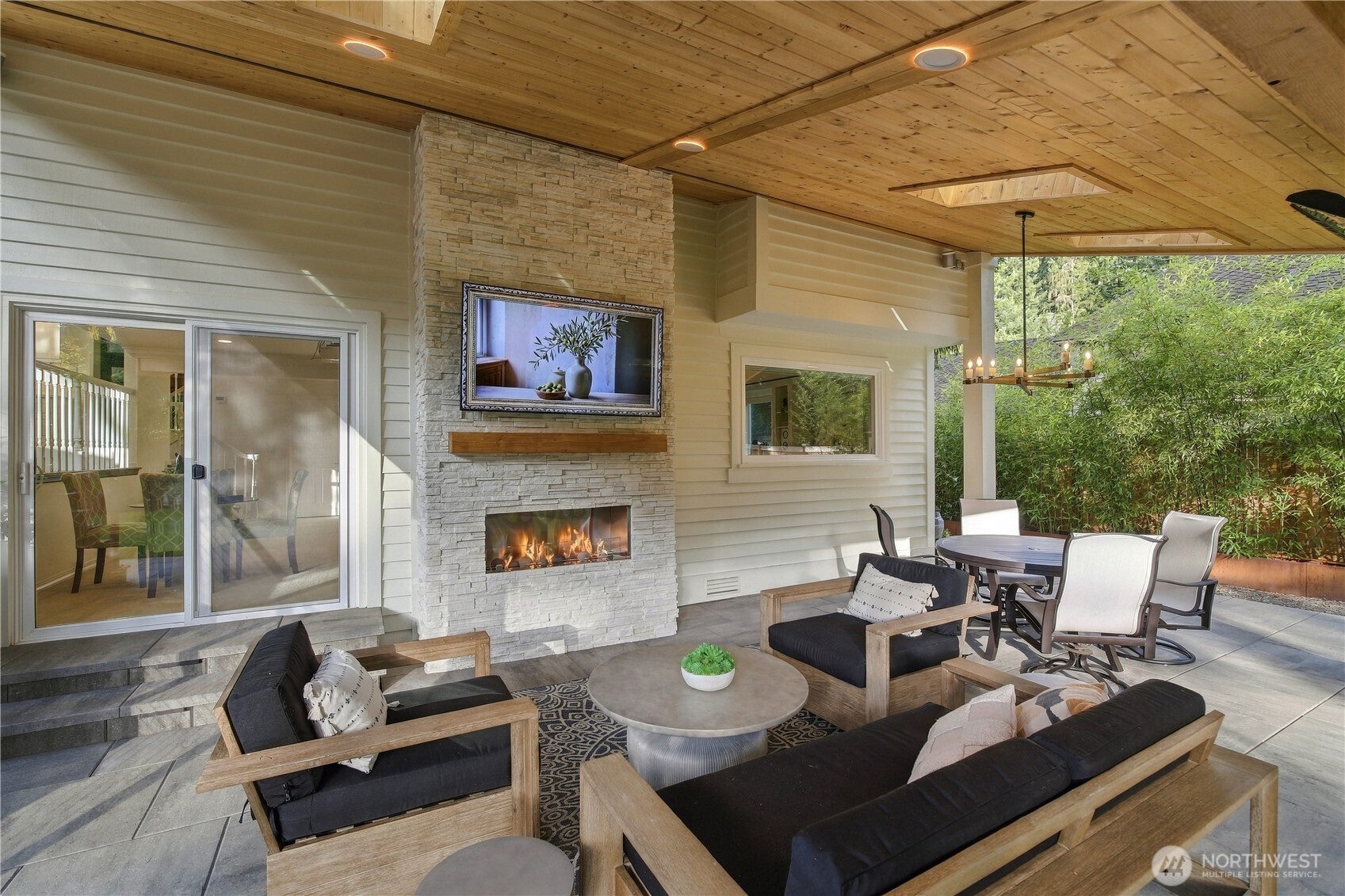 property viewer photo 32