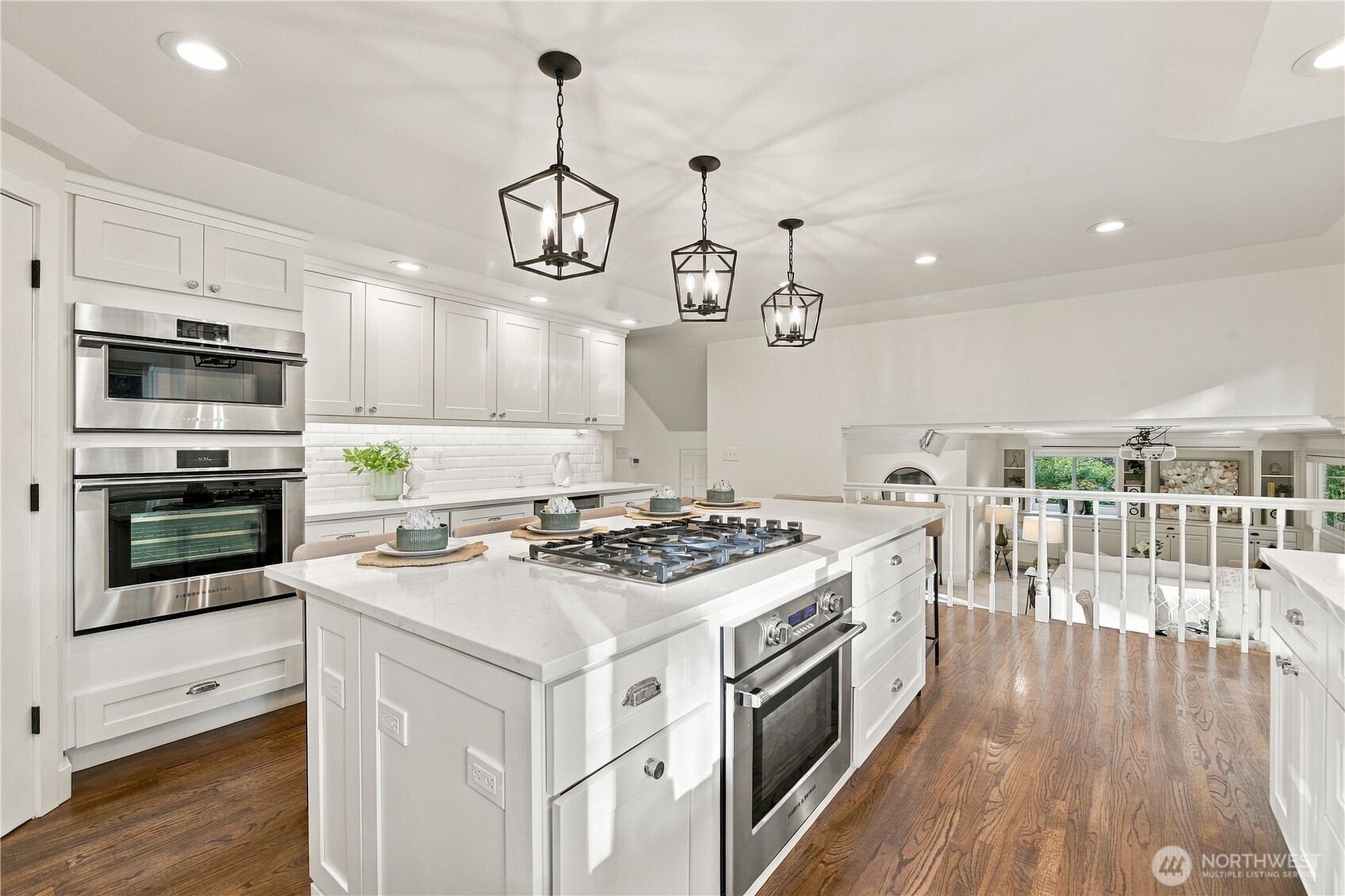 property viewer photo 9