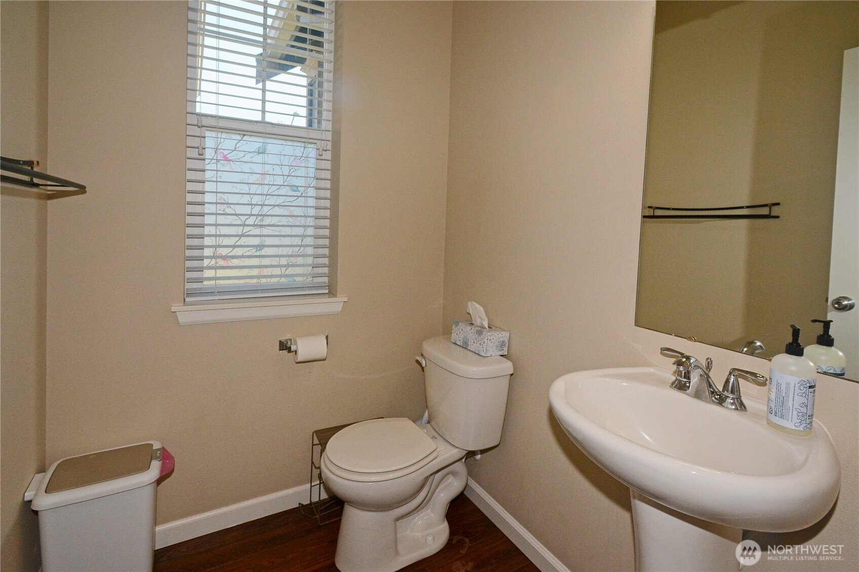main property photo 8