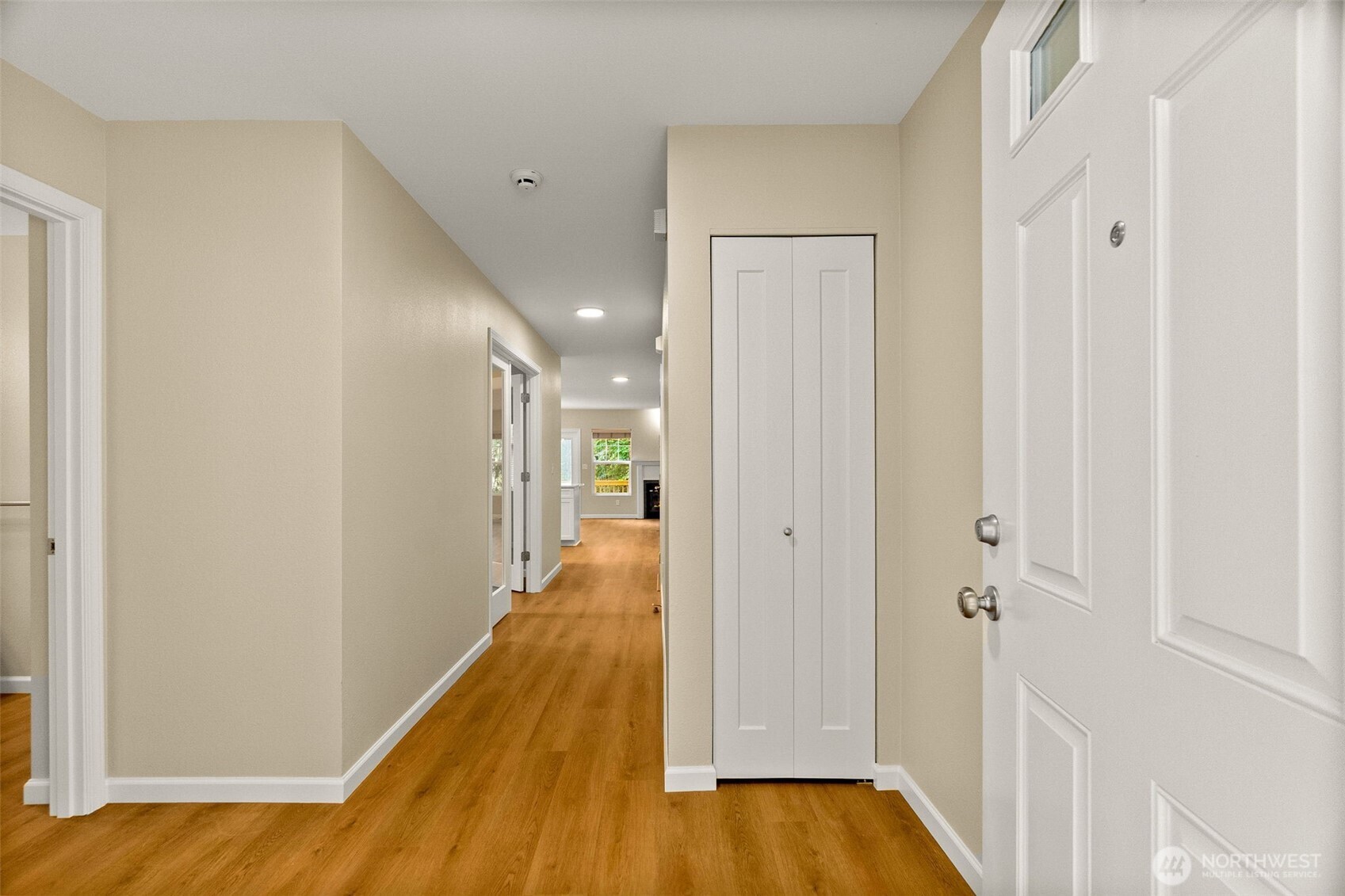 property viewer photo 1