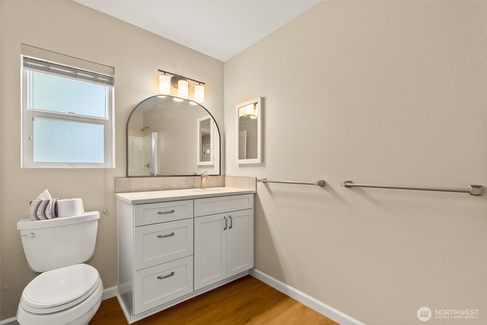 property viewer photo 21