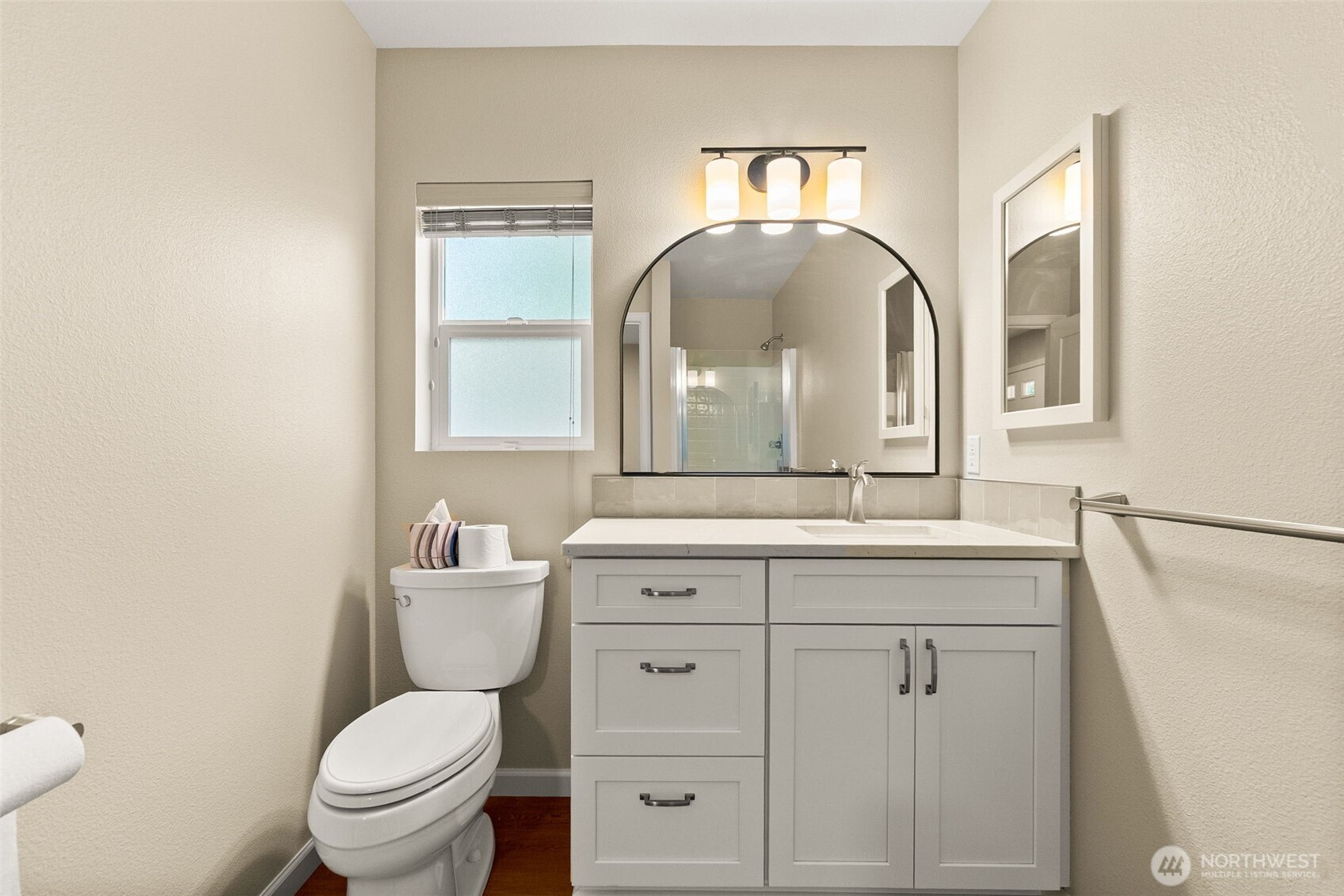 property viewer photo 22