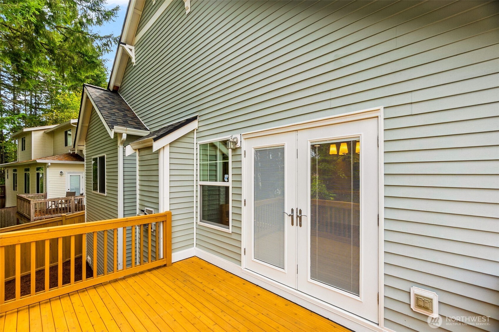 property viewer photo 27