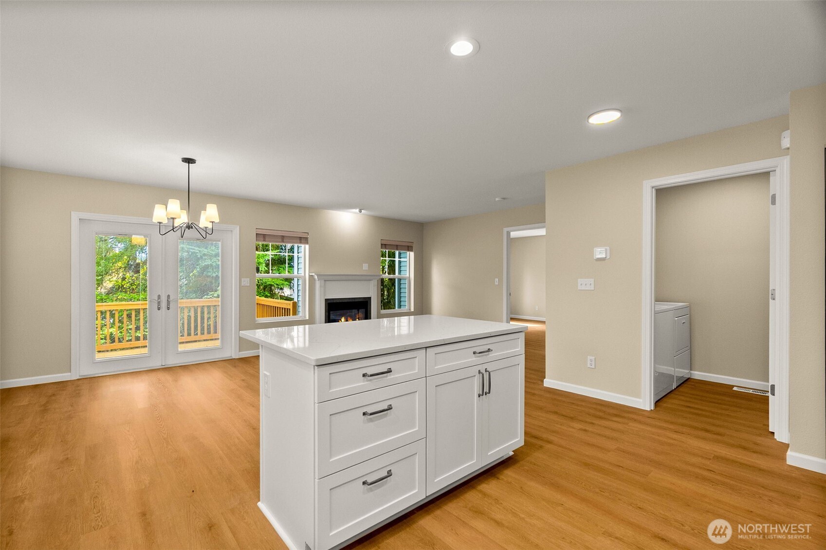 property viewer photo 8