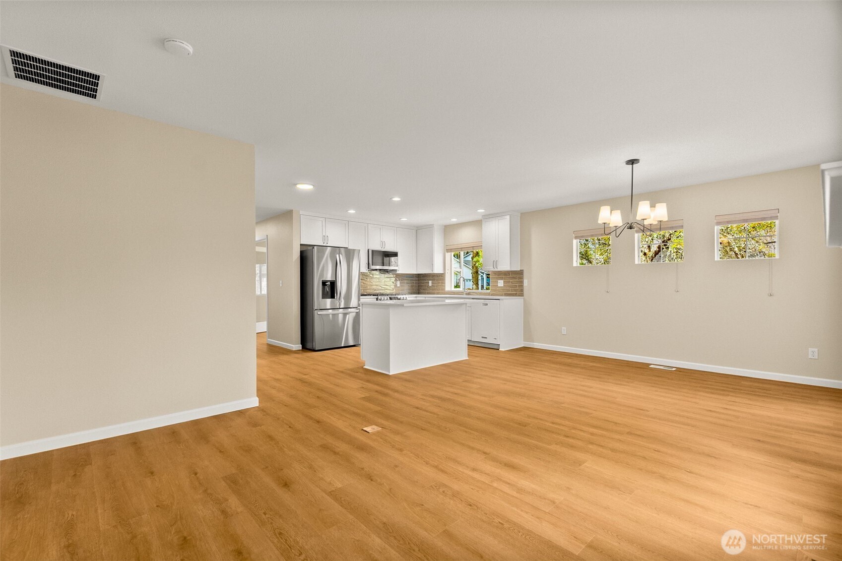 property viewer photo 9