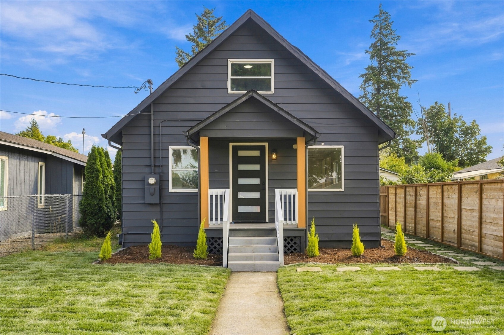 main property photo 0