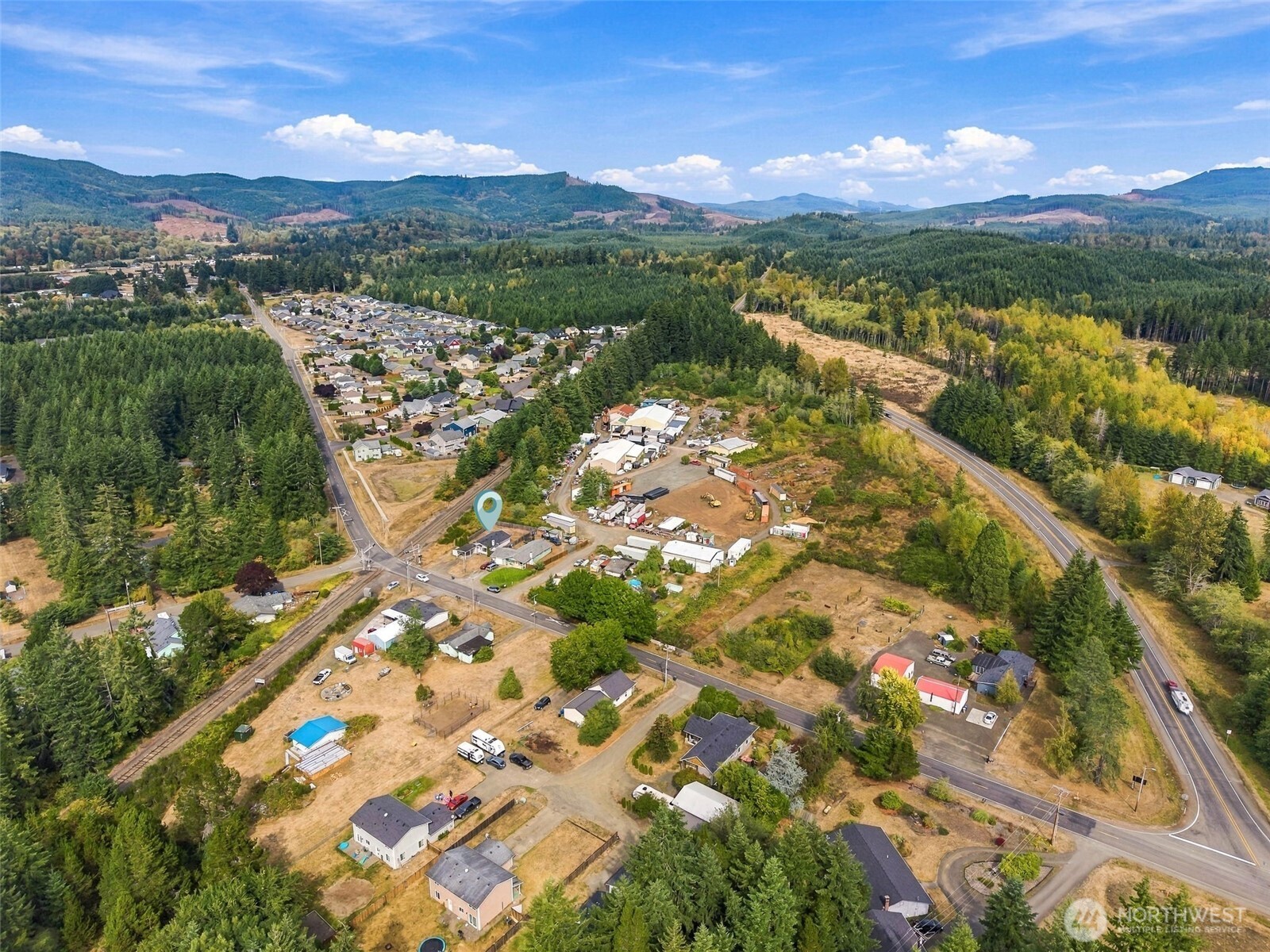 main property photo 23
