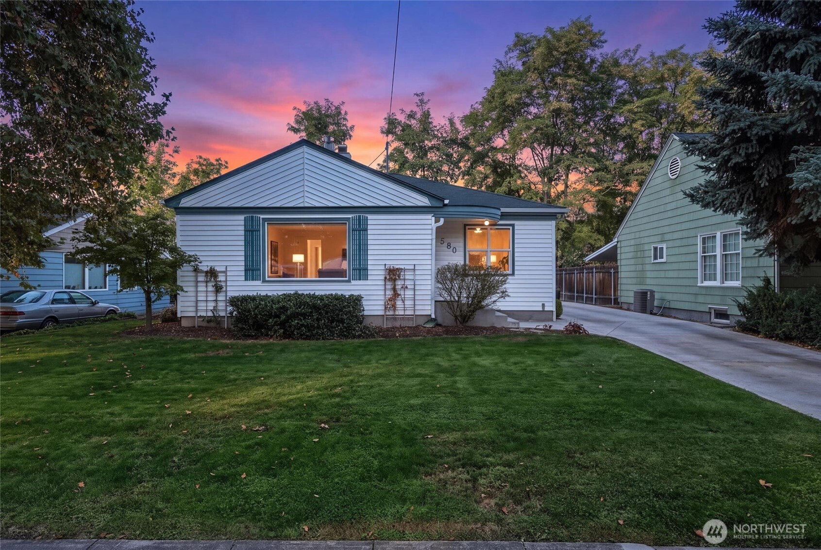 main property photo 0