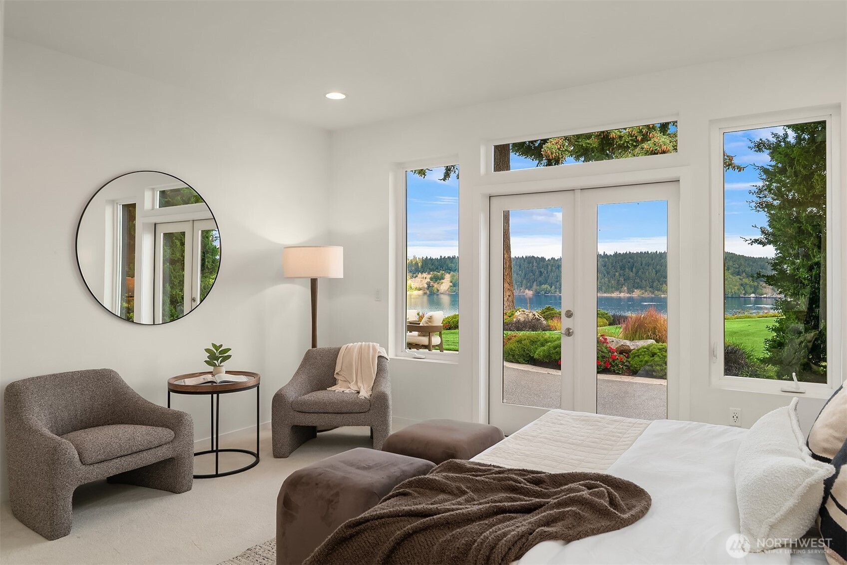 property viewer photo 12