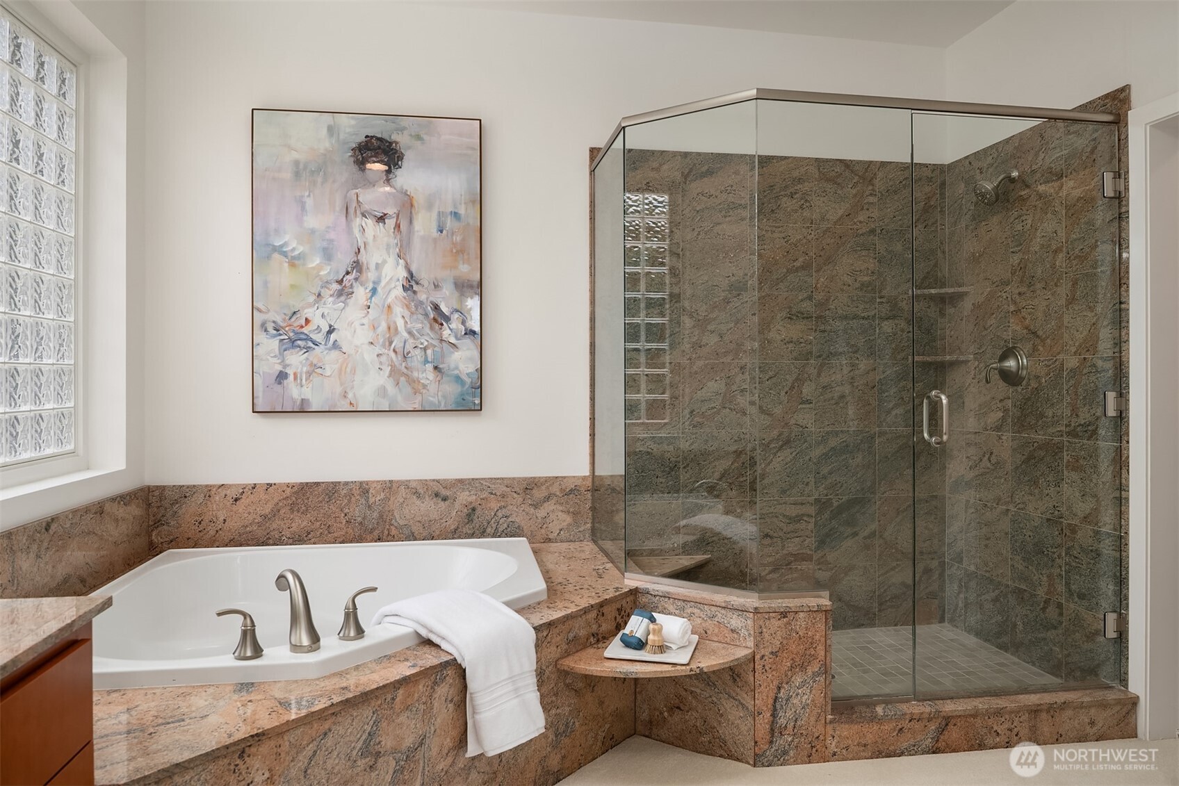 property viewer photo 13