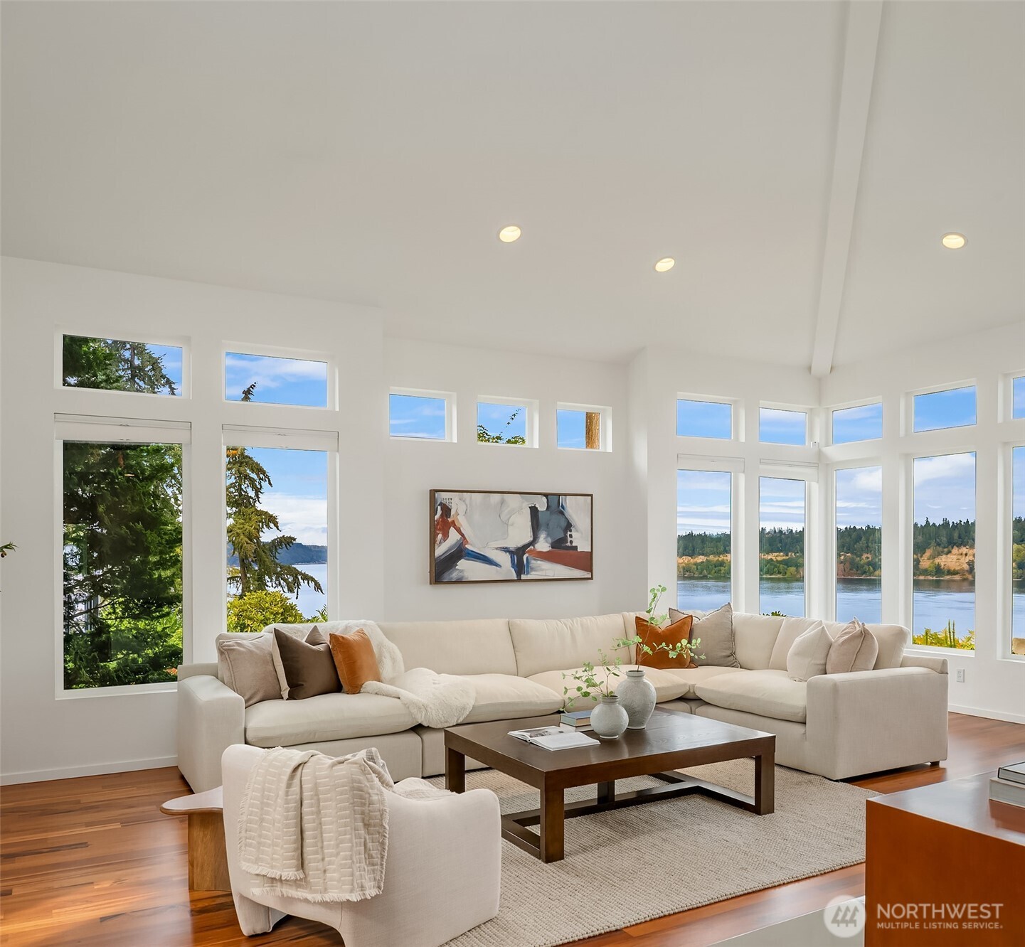 property viewer photo 2