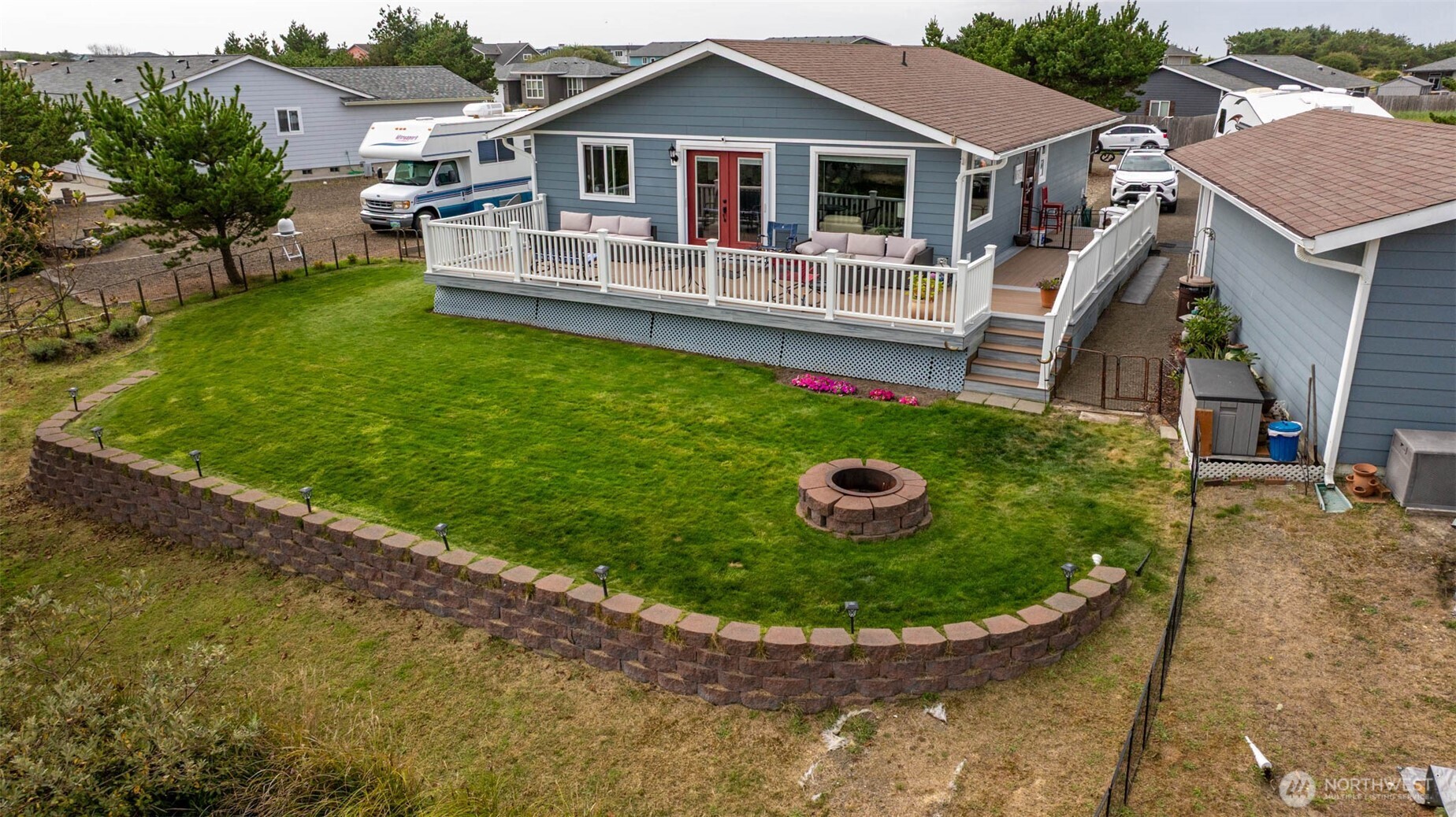 main property photo 0