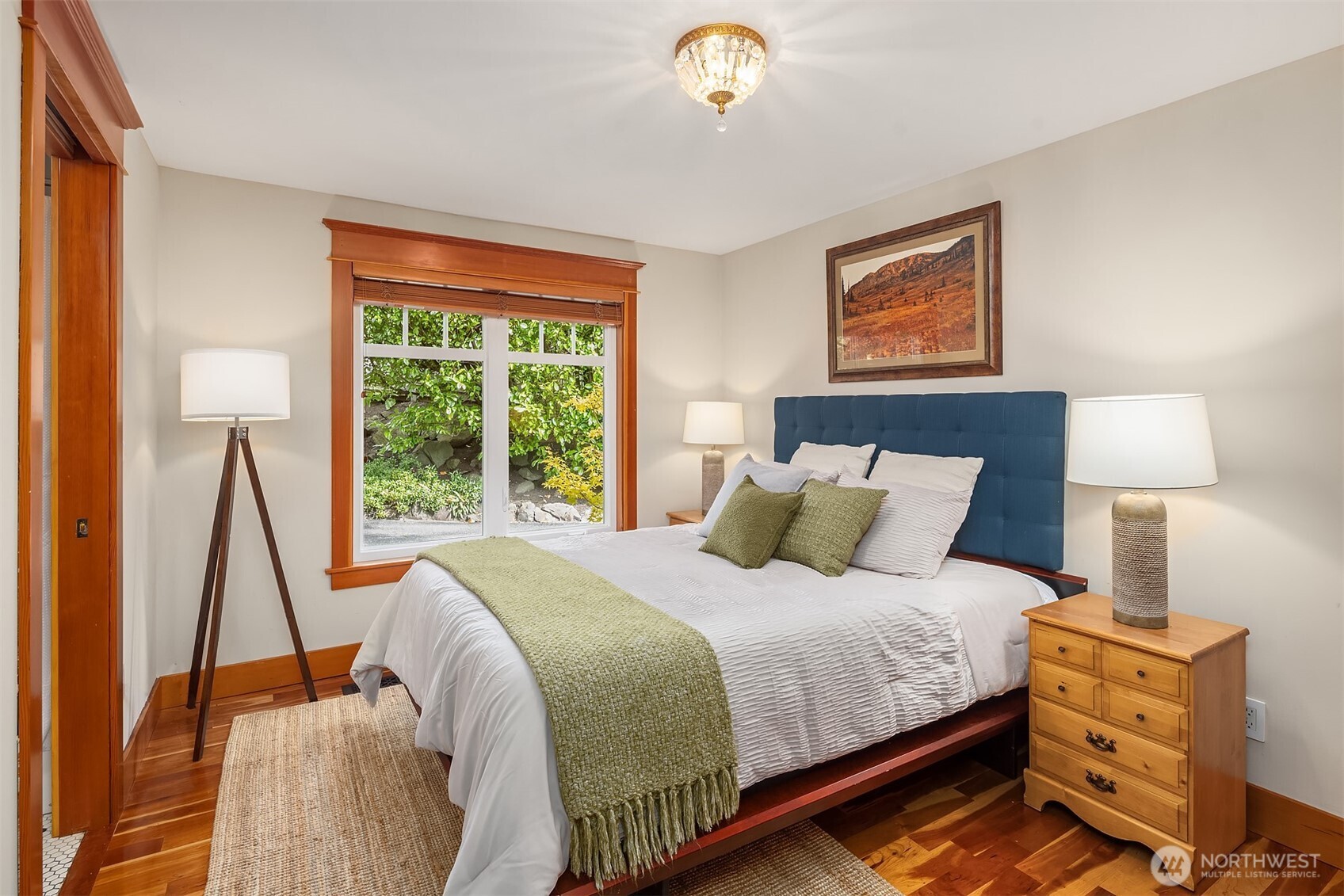 property viewer photo 23