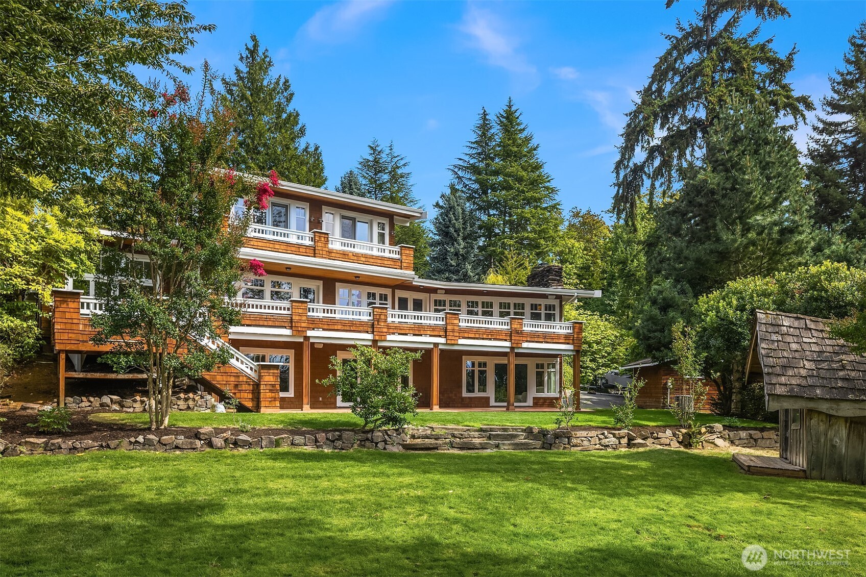 property viewer photo 35