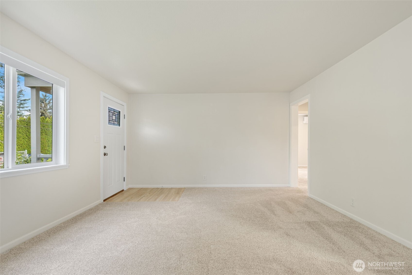 property viewer photo 8