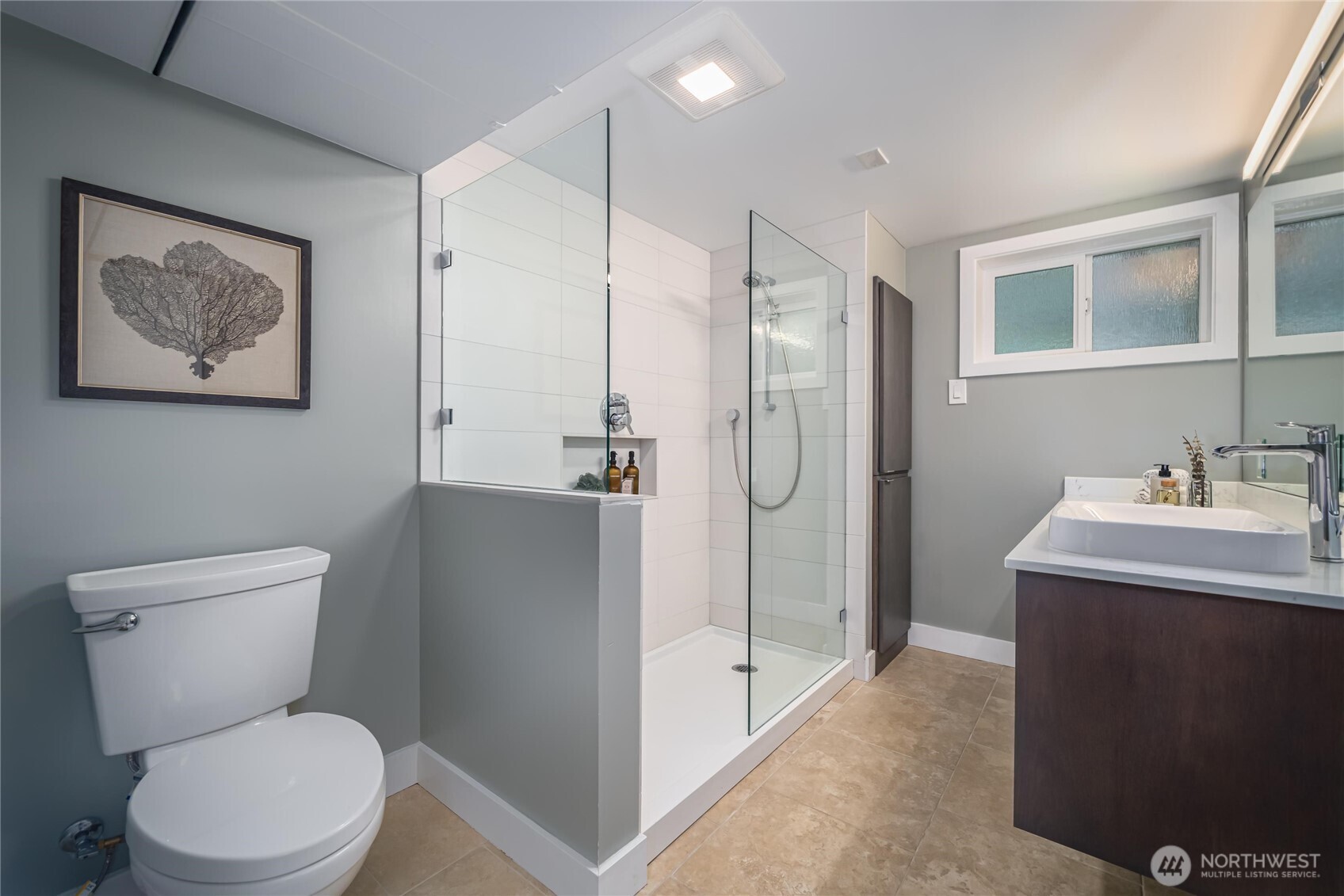 property viewer photo 24