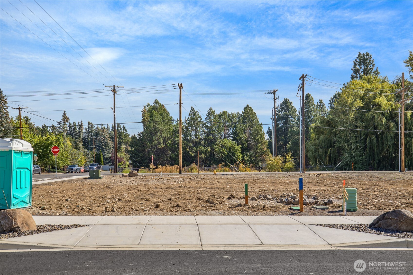 main property photo 8