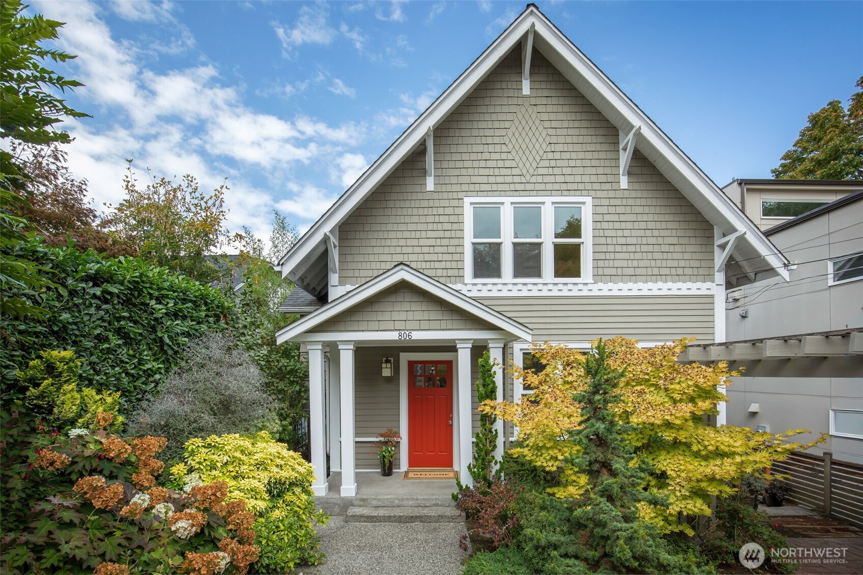 property viewer photo 1