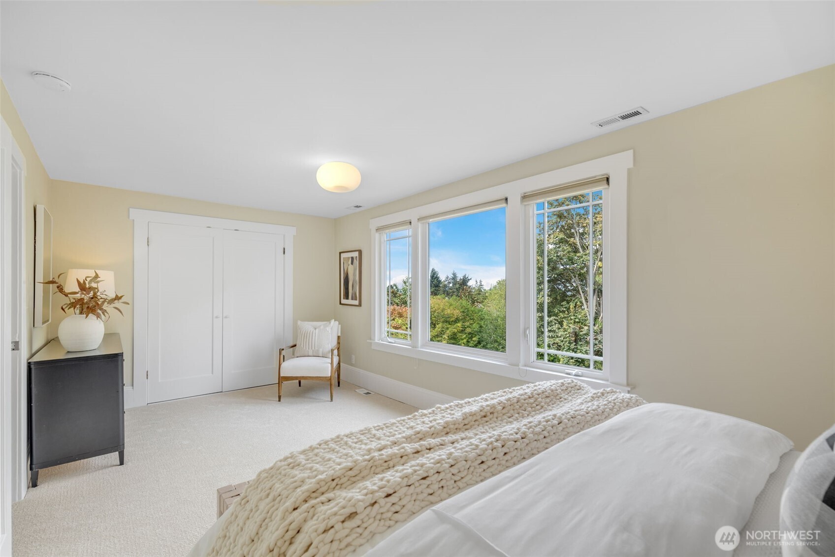 property viewer photo 21