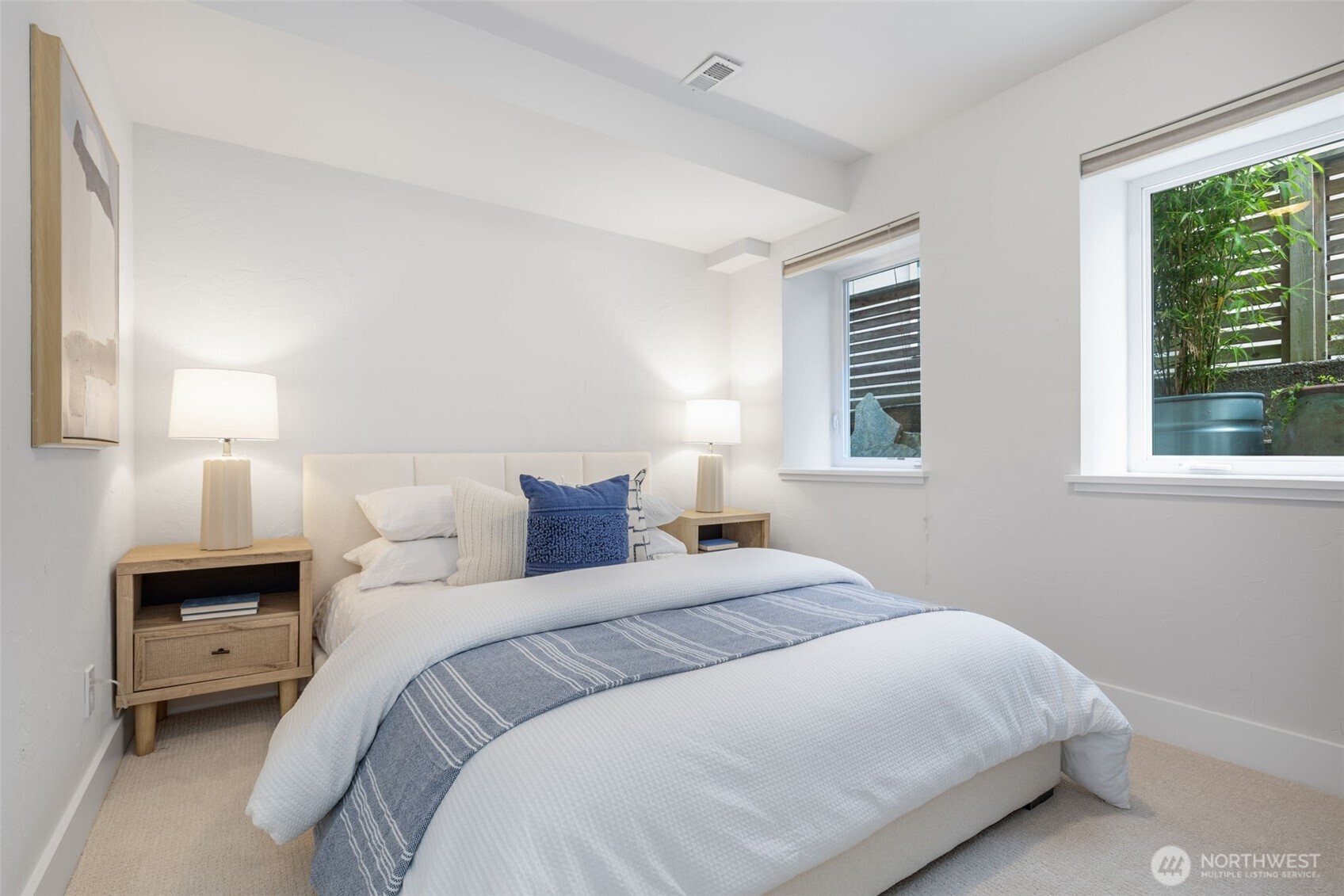 property viewer photo 30
