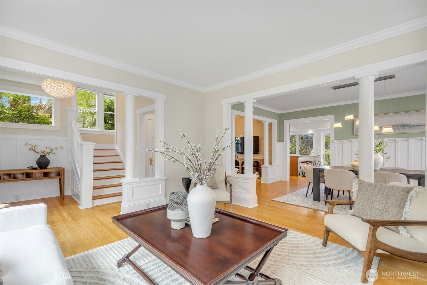 property viewer photo 6