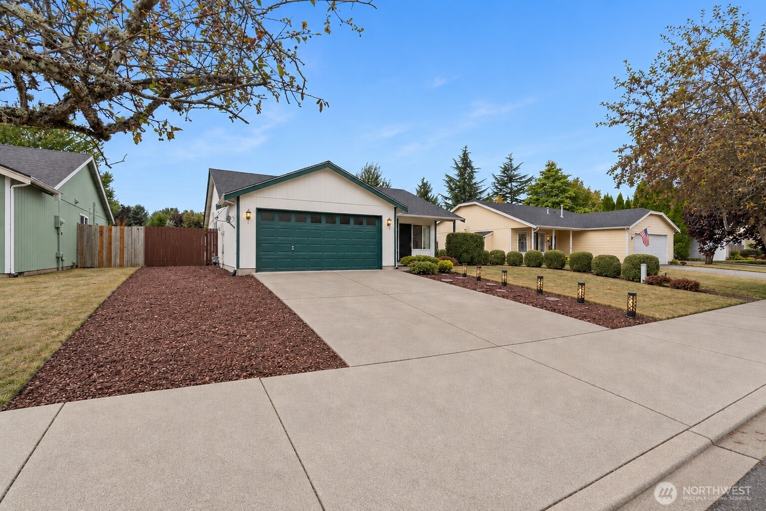 property viewer photo 1