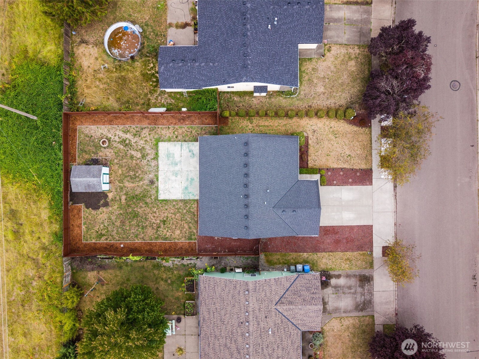 property viewer photo 25