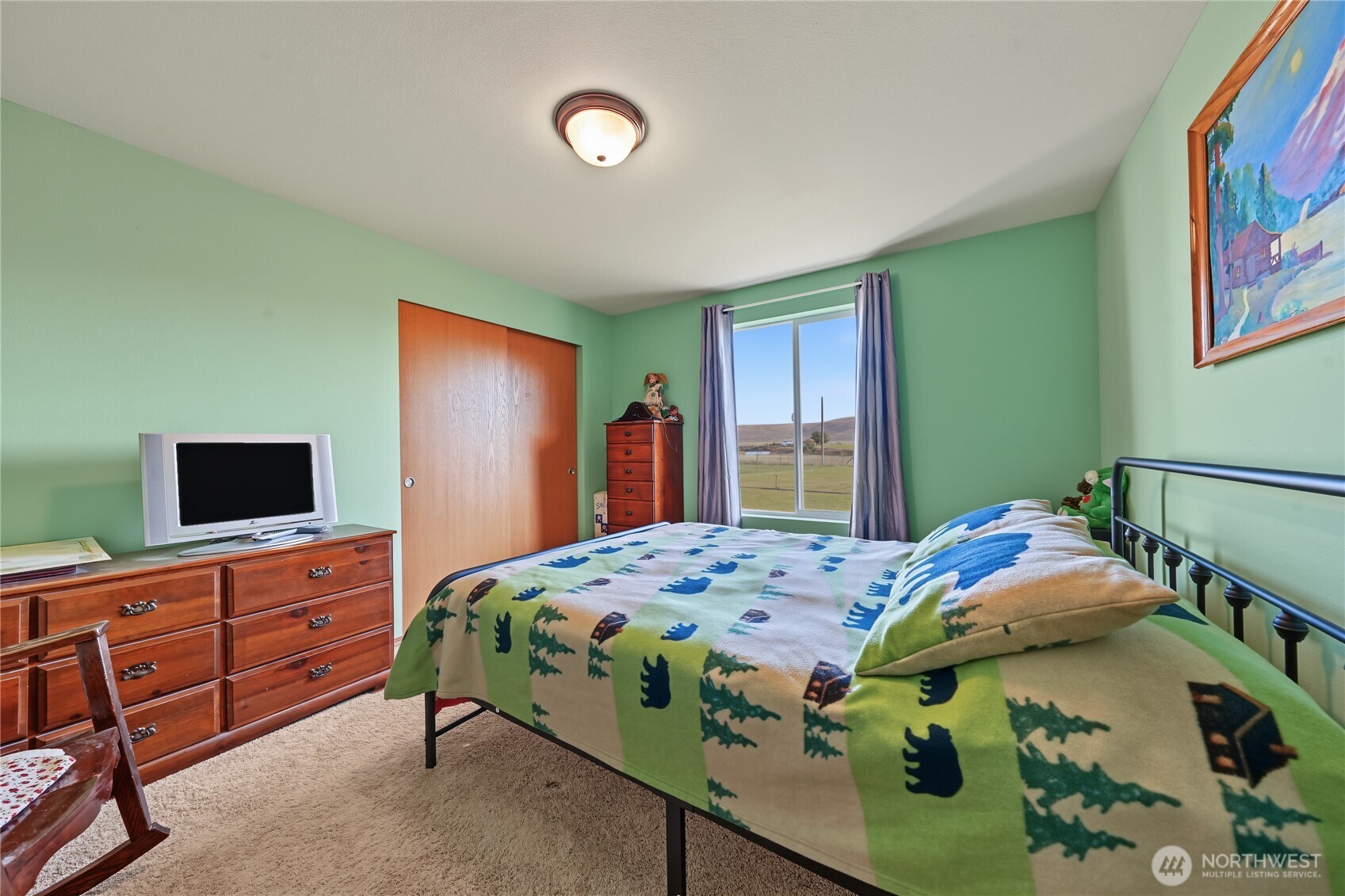 main property photo 23