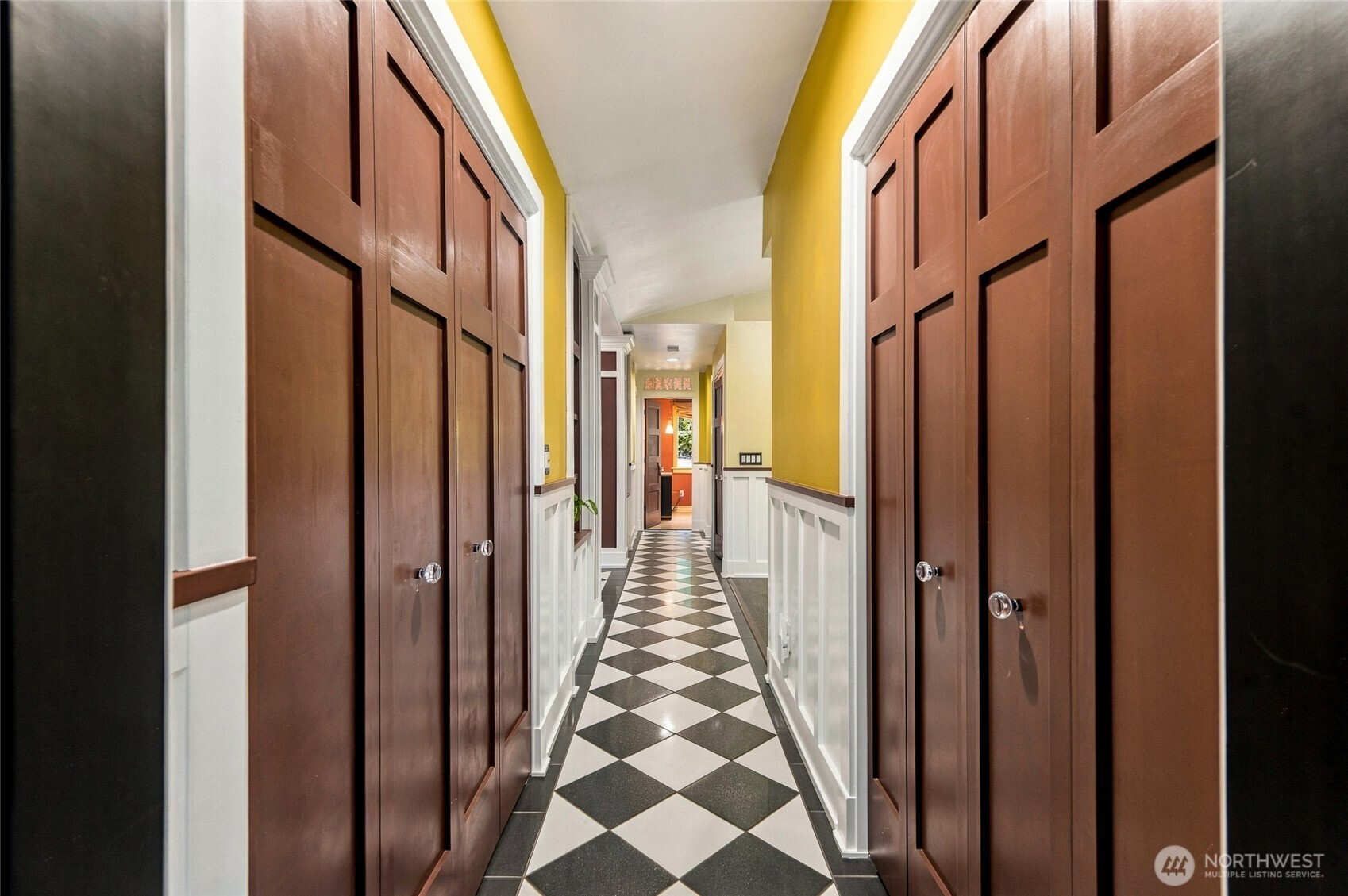 property viewer photo 16