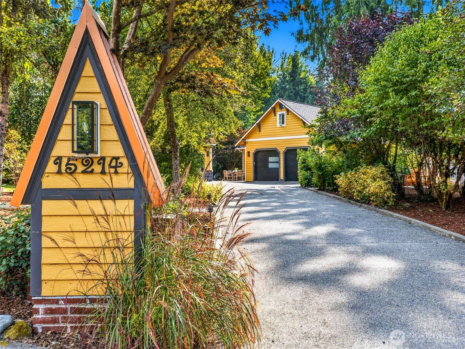 property viewer photo 2