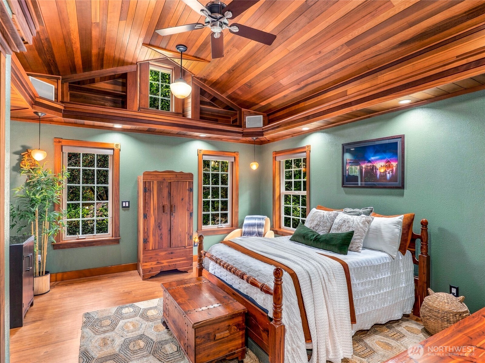 property viewer photo 24