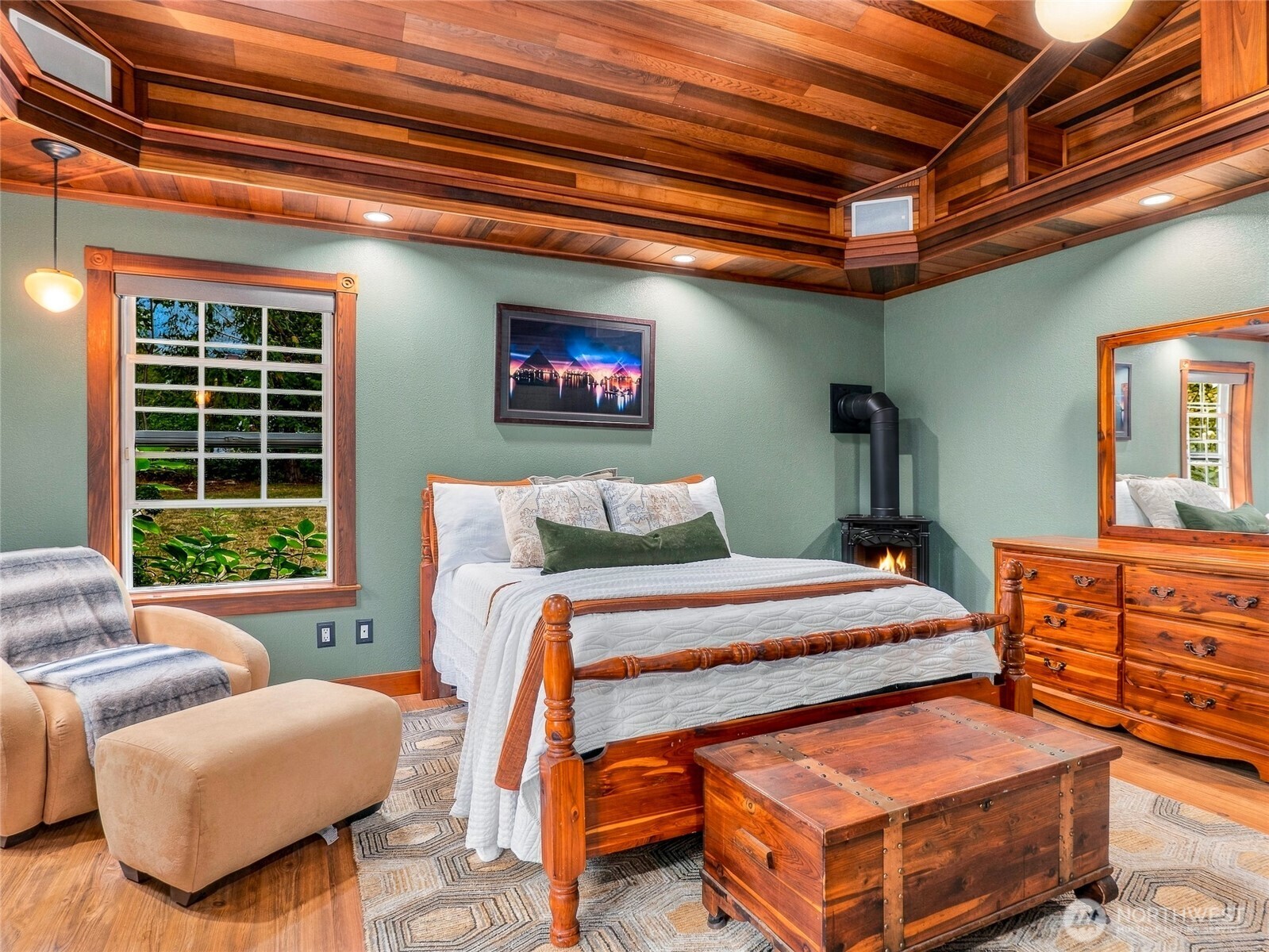 property viewer photo 25