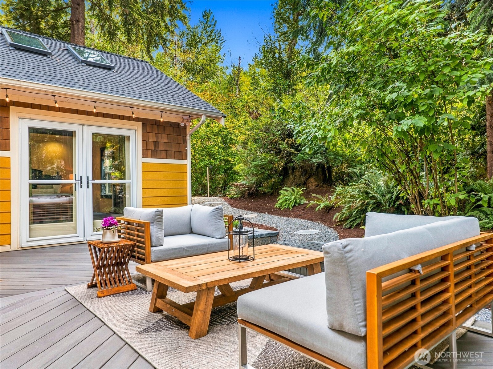 property viewer photo 28