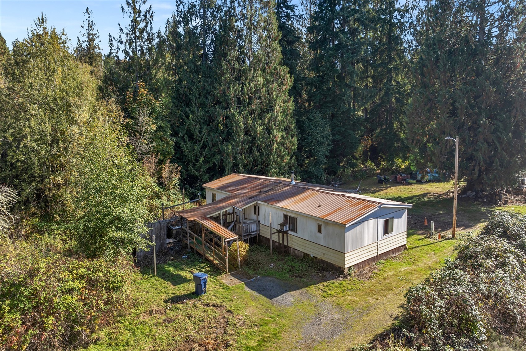 main property photo 39