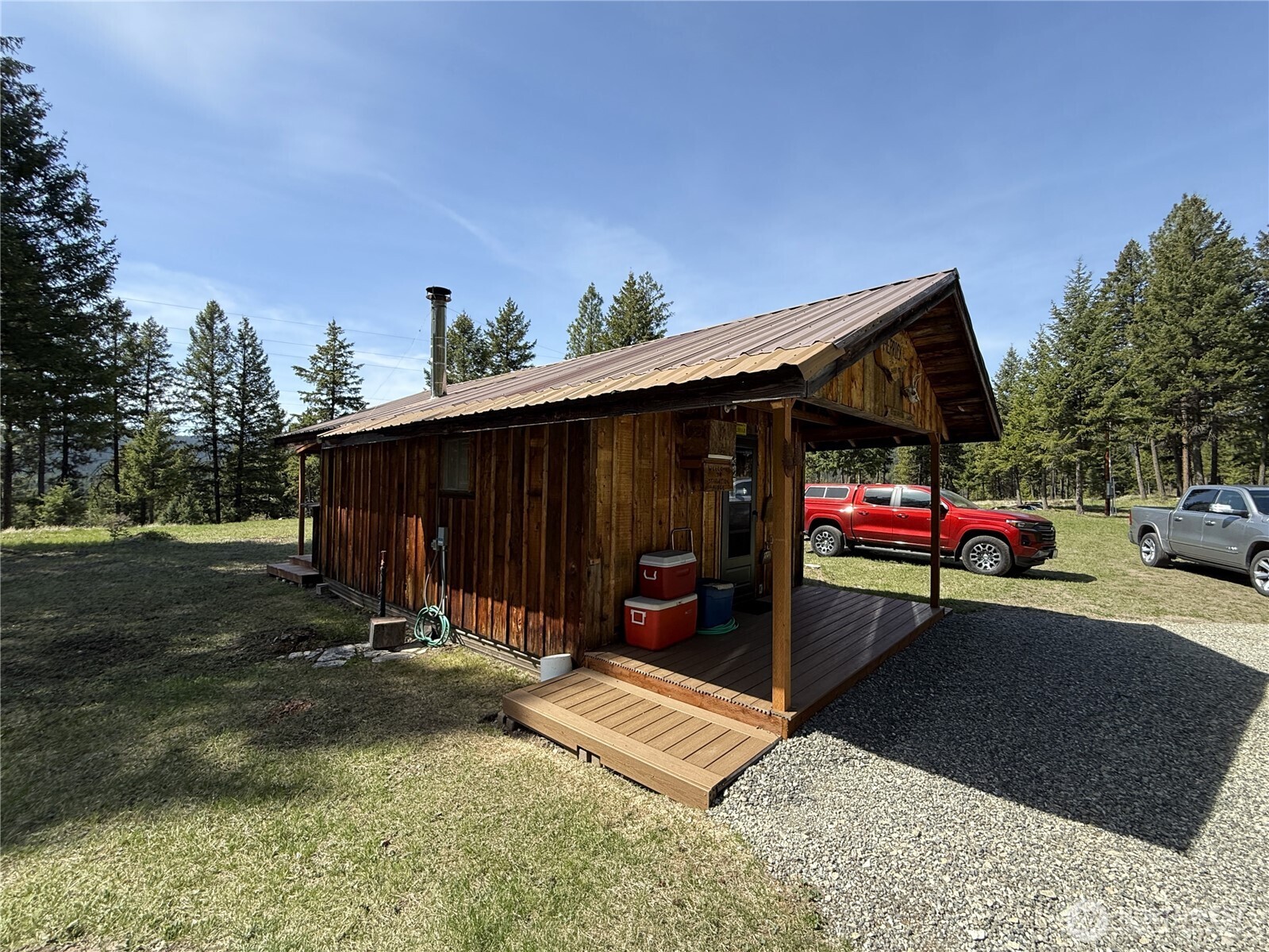 main property photo 9