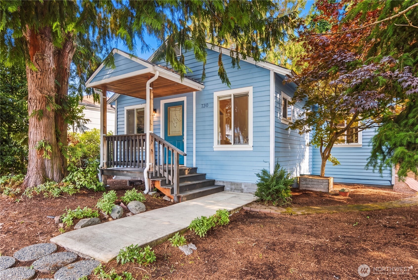 property viewer photo 2