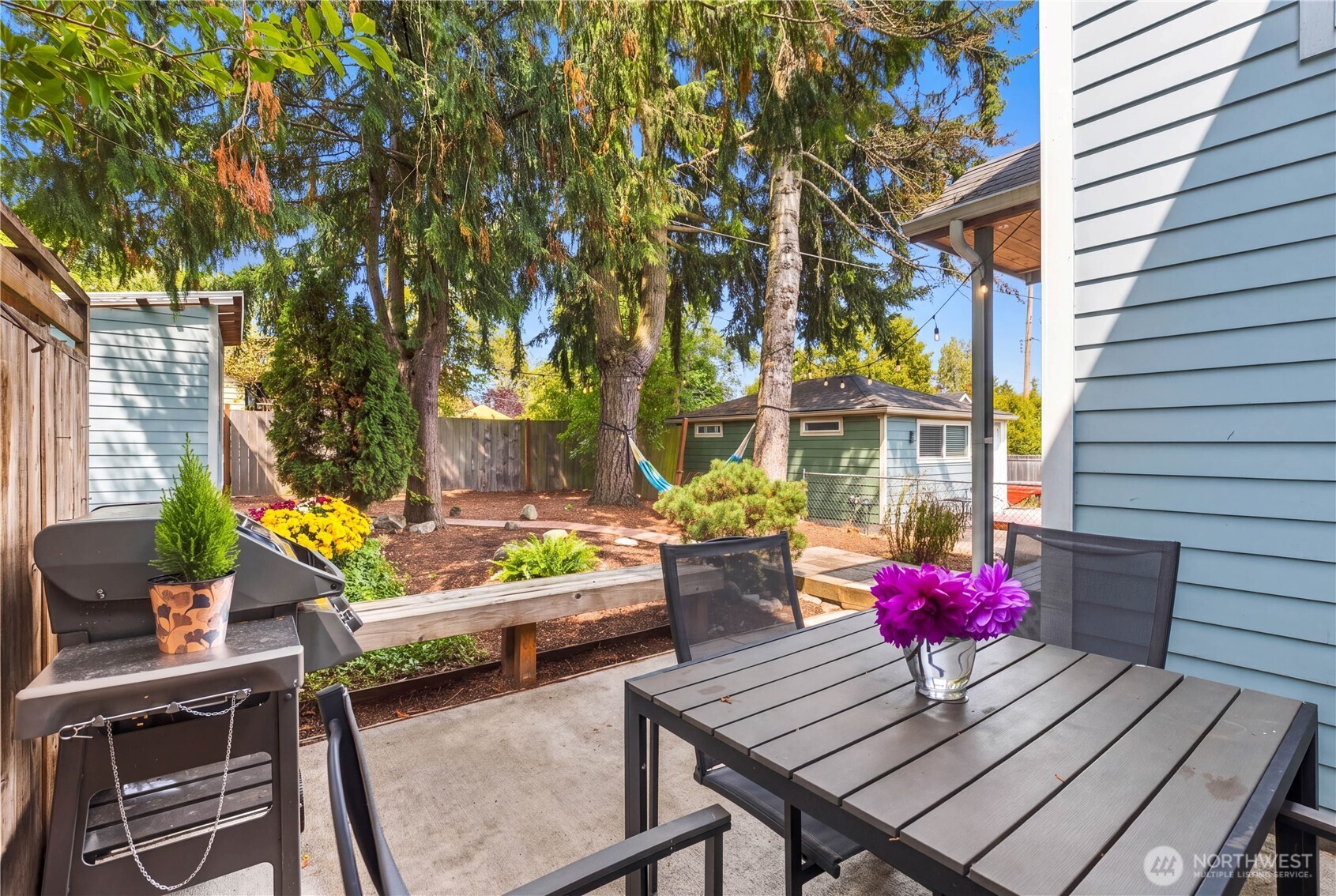property viewer photo 23