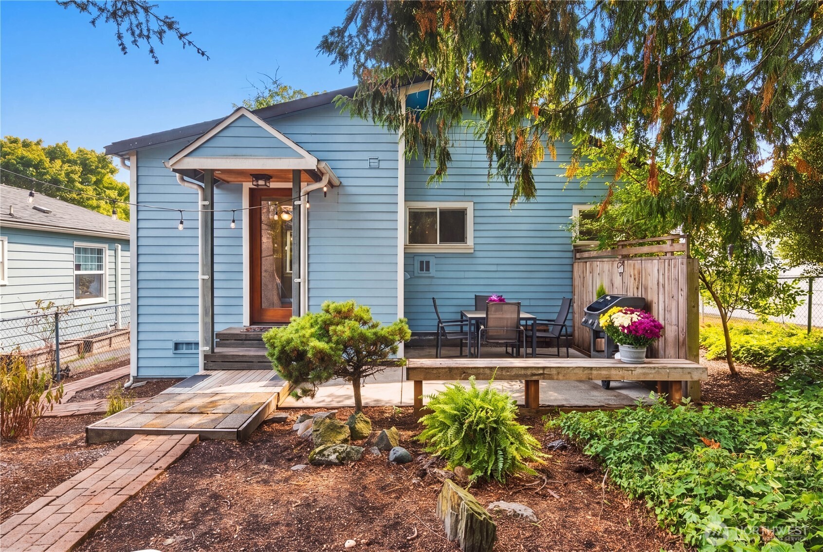 property viewer photo 25