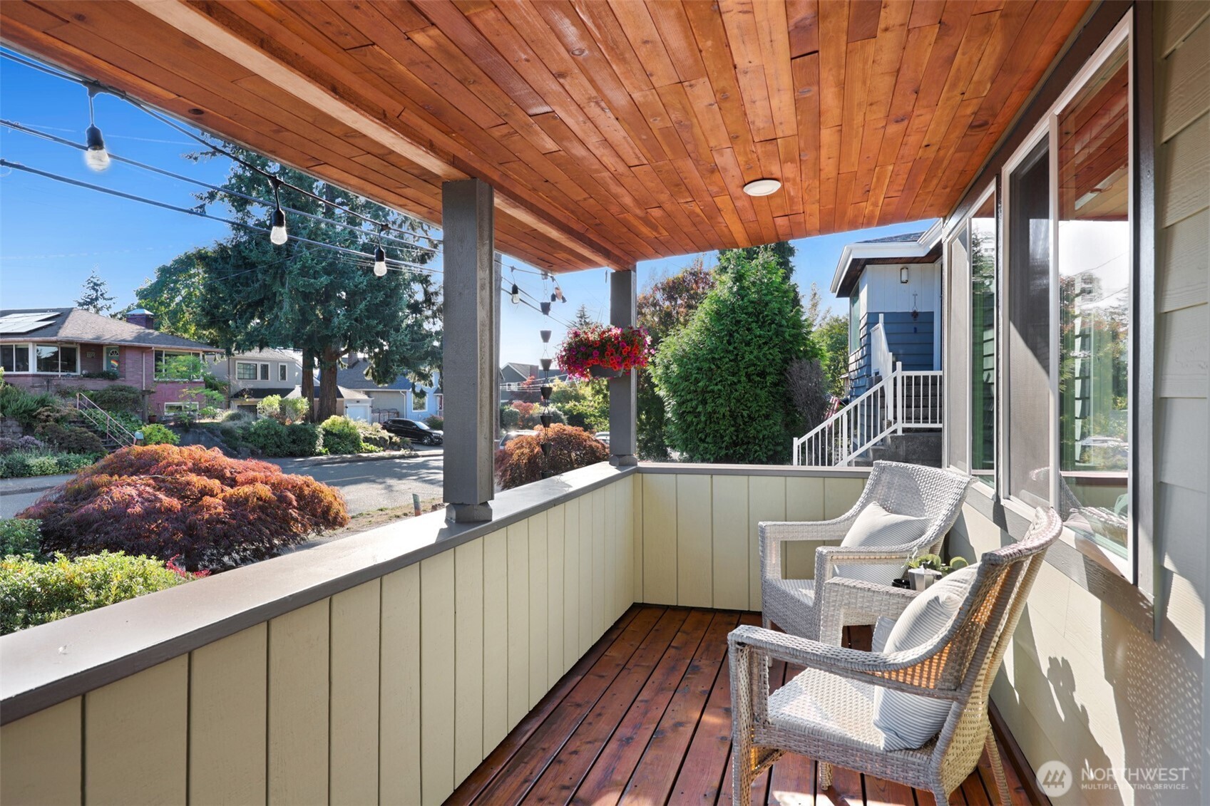 property viewer photo 1