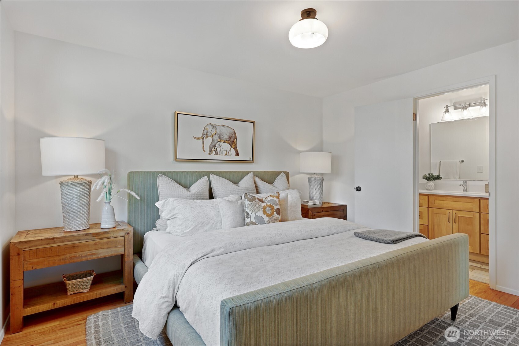 property viewer photo 13