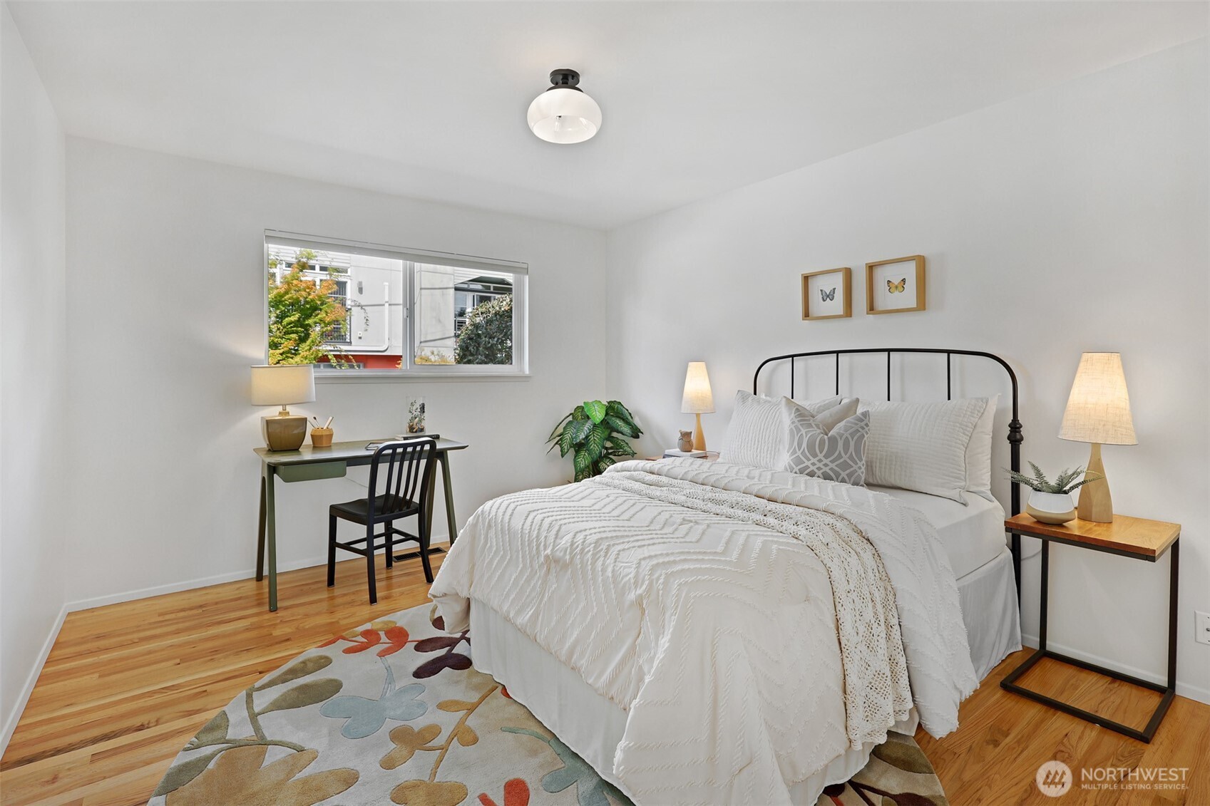 property viewer photo 16