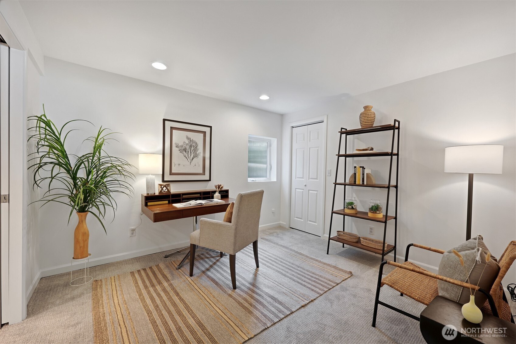 property viewer photo 22