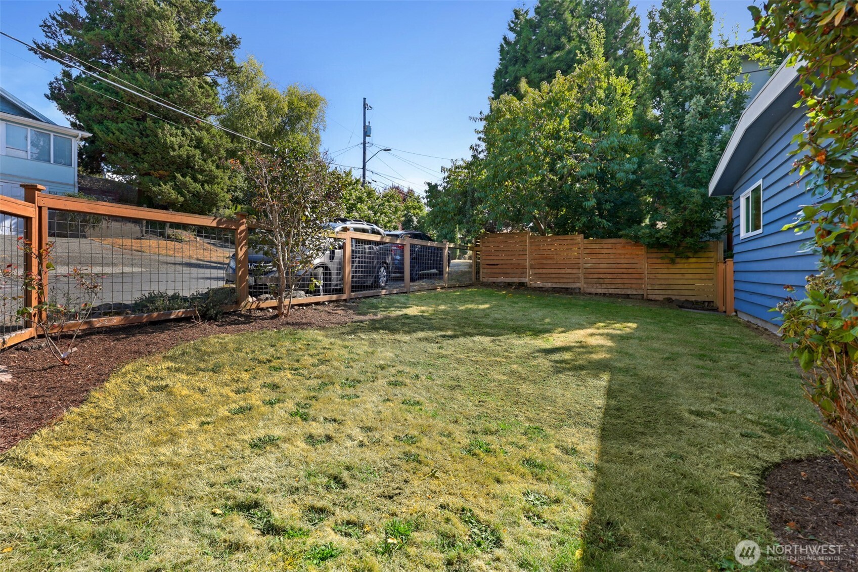 property viewer photo 26