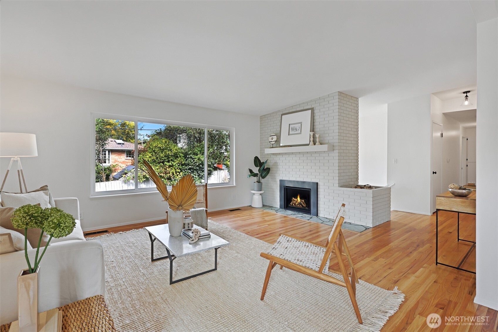 property viewer photo 5
