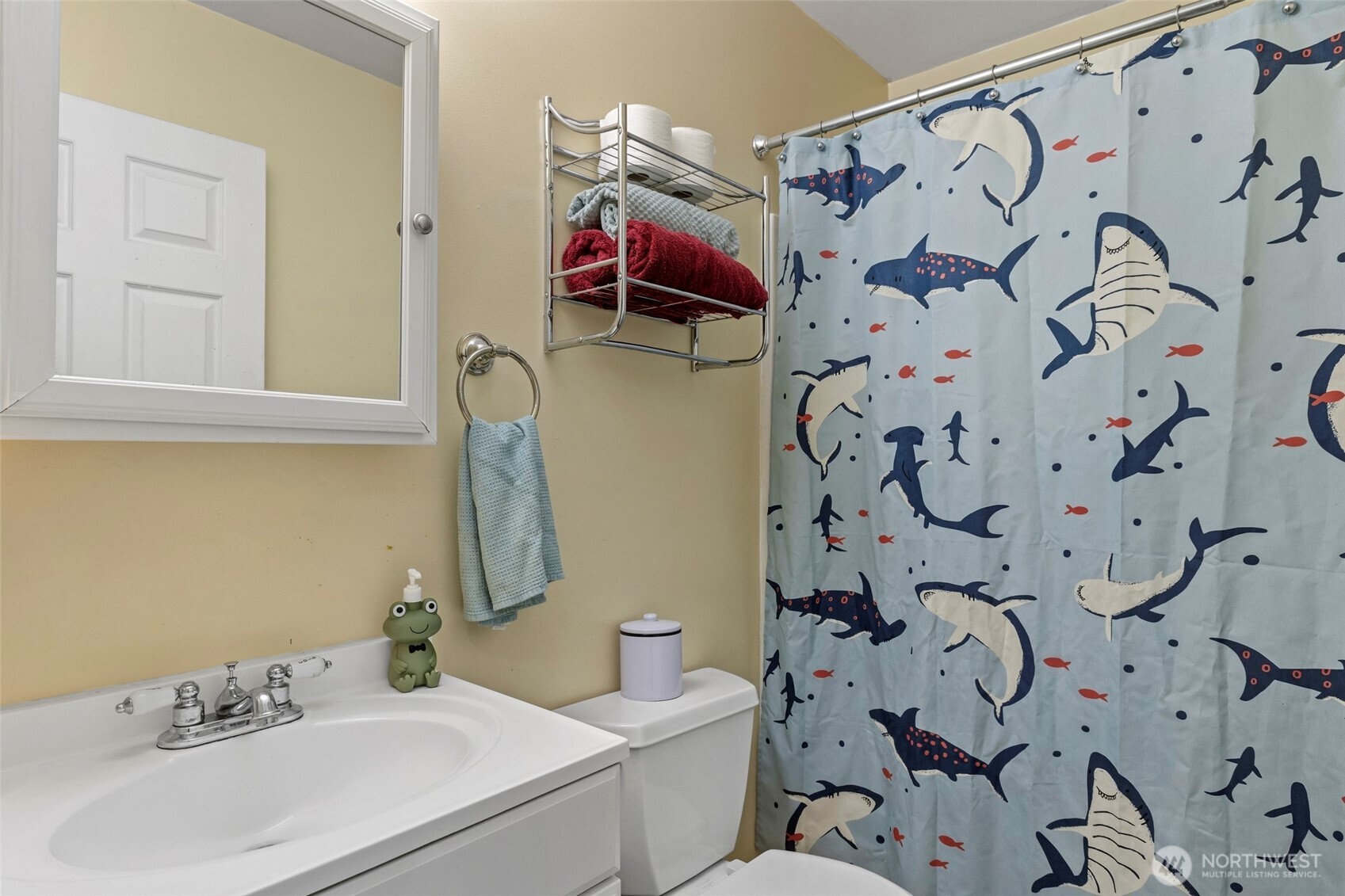 main property photo 16