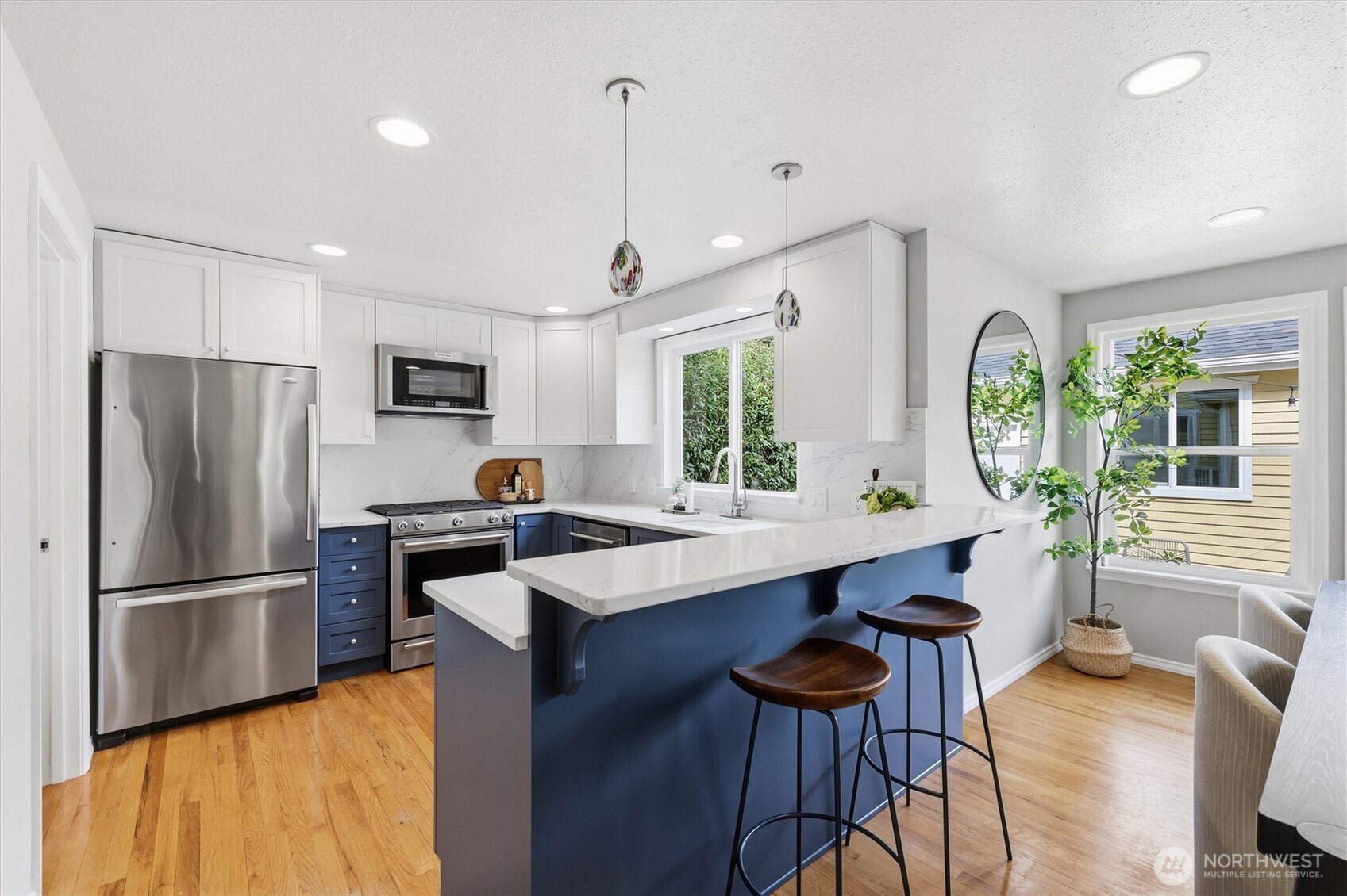 property viewer photo 10