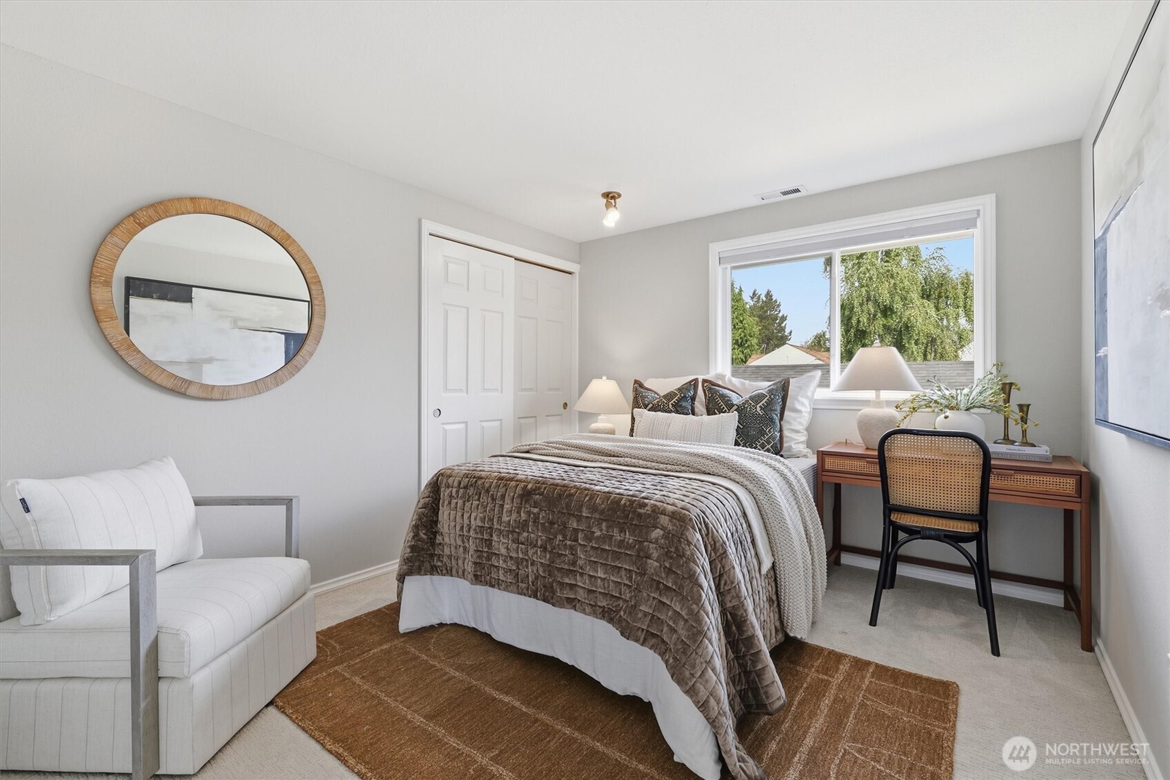 property viewer photo 22