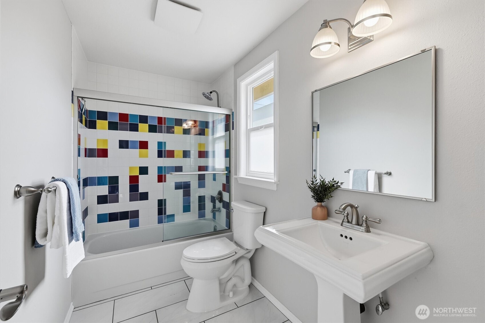 property viewer photo 23